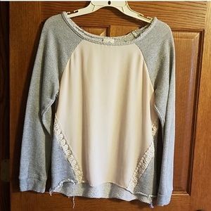 Daytrip sweater blouse sz med